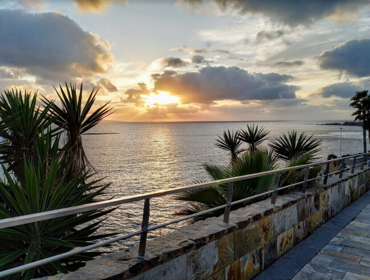 Home2Book Elegant & Cozy Retreat Las Palmas