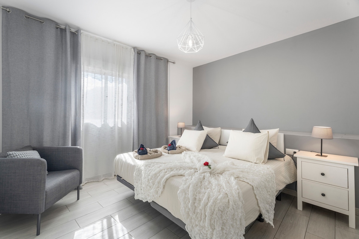 1 Omanai Tenerife Sud